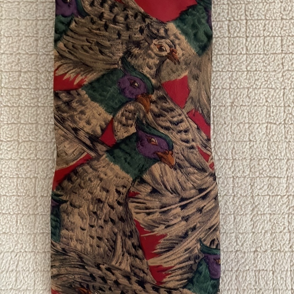 Kenneth Gordon Silk Tie - Picture 2 of 3